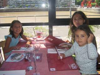 &Ntilde;am &Ntilde;am....